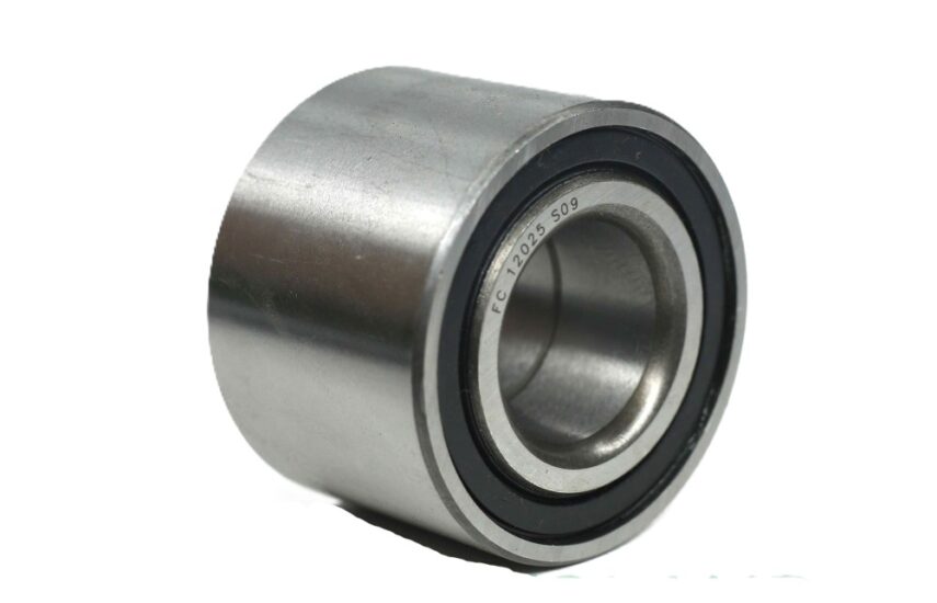 Подшипник шариковый радиально-упорный FC12025S09 25x52x37 мм