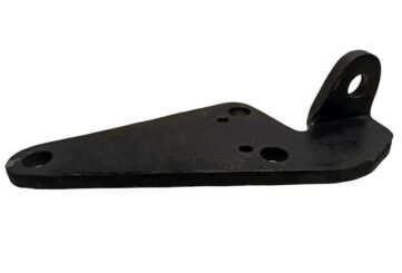 Кронштейн левый двигателя 260-1001021